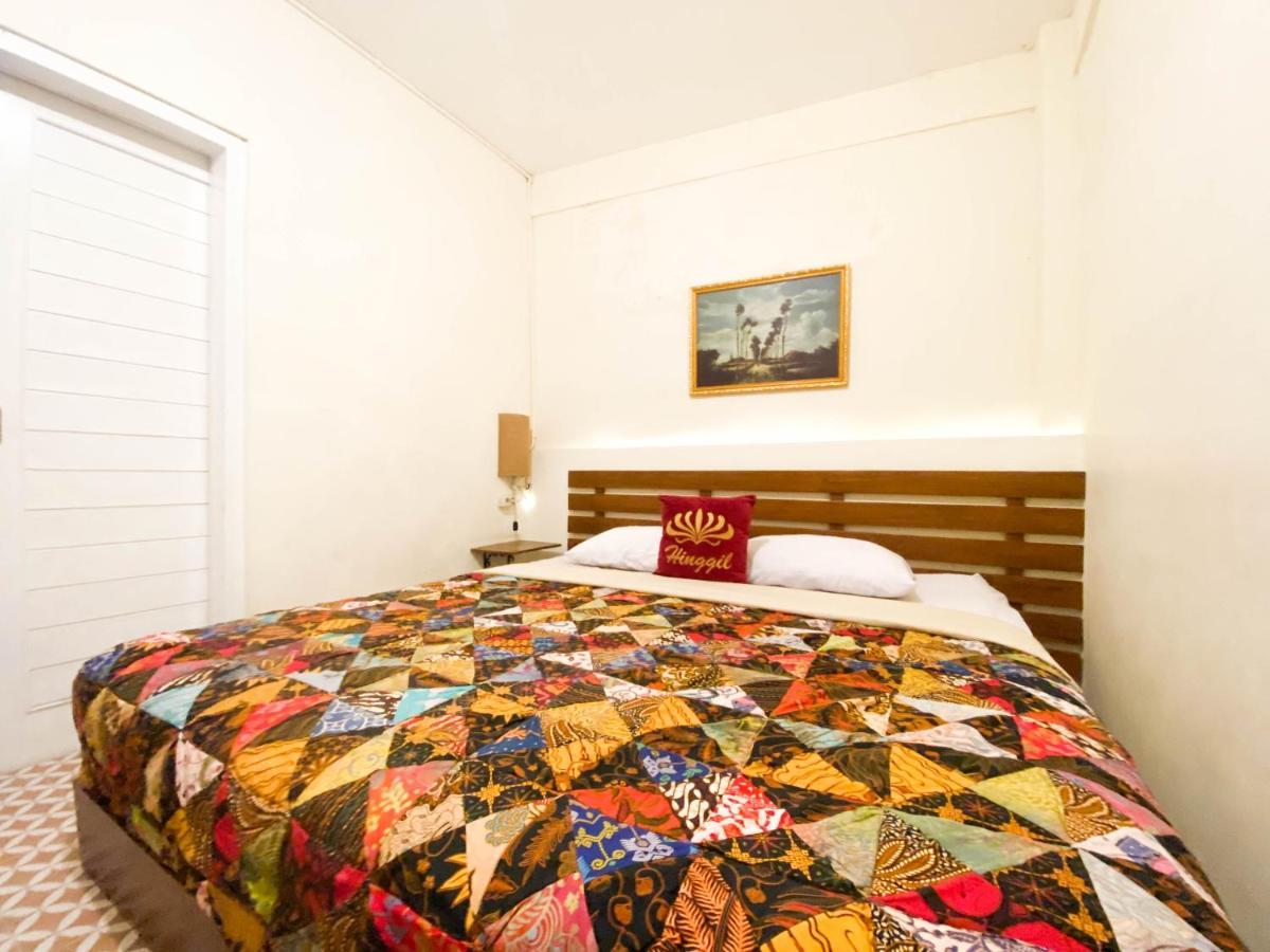 Hinggil Homestay Syariah Malioboro Yogya Mitra Reddoorz Джокьякарта Экстерьер фото