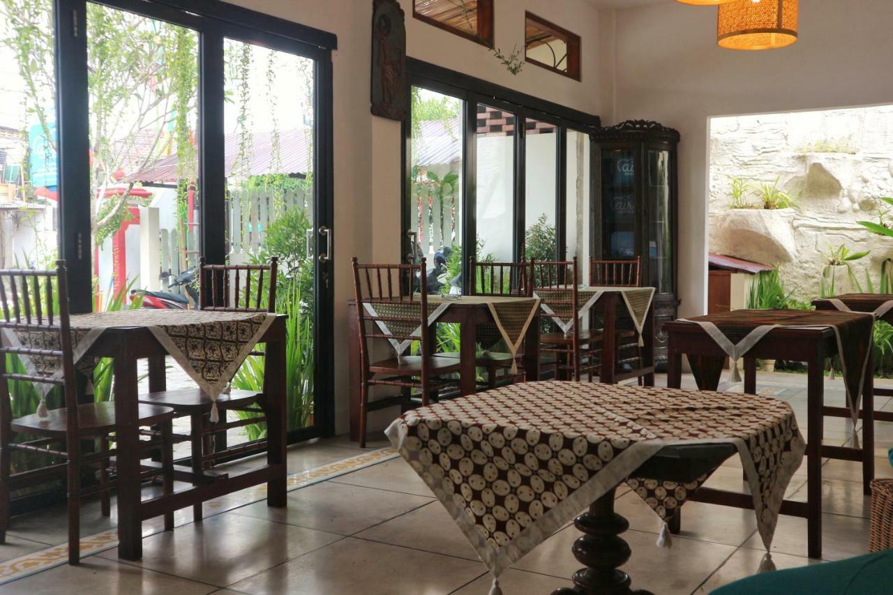 Hinggil Homestay Syariah Malioboro Yogya Mitra Reddoorz Джокьякарта Экстерьер фото